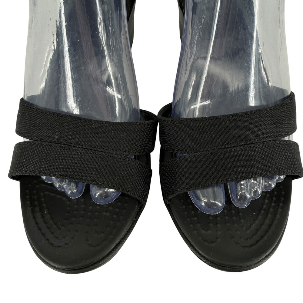 Shoes - Picture 6 of 10